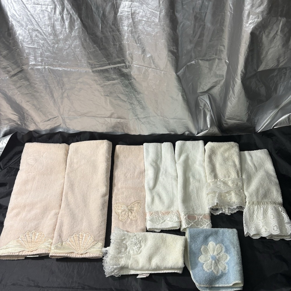 Lot of 9‎ Vintage 1970s Martex Cannon Avanti Hand Towels Wash Clothes Pink White